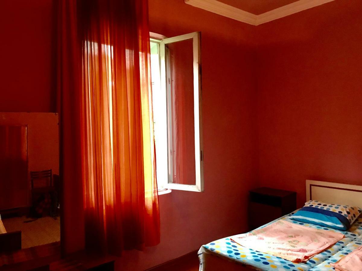 Anna Hostel Koboeleti Buitenkant foto